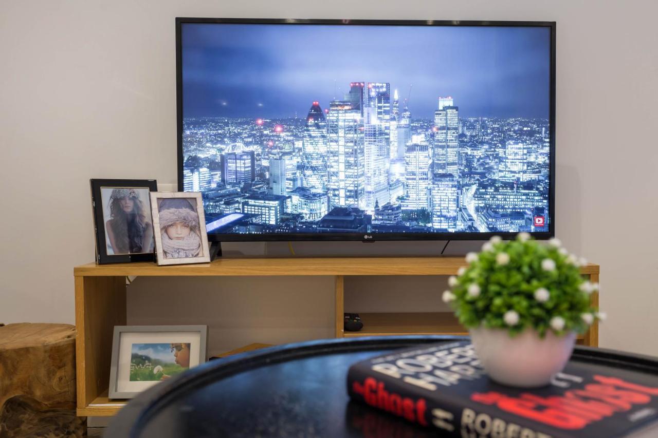 Apartamento Urban Chic - Rathbone Londres Exterior foto