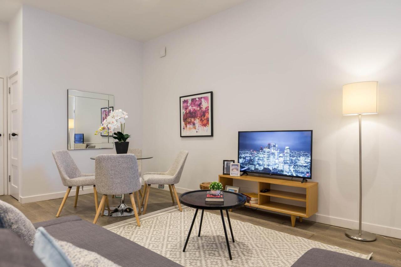 Apartamento Urban Chic - Rathbone Londres Exterior foto